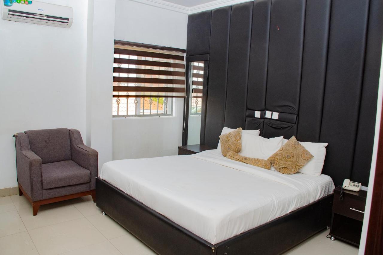 Grand Palazzo Hotel Gwarimpa Abuja Bagian luar foto