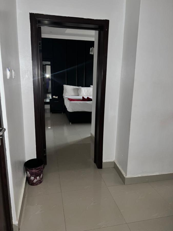 Grand Palazzo Hotel Gwarimpa Abuja Bagian luar foto