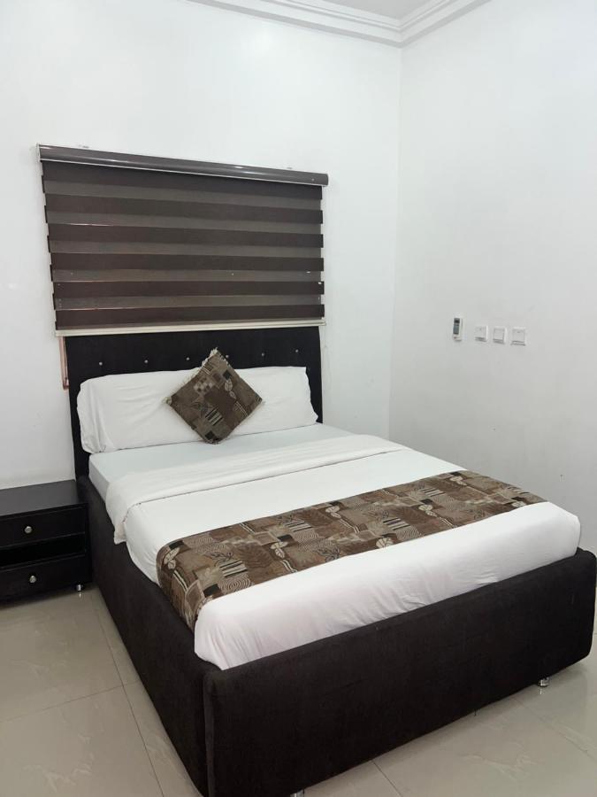 Grand Palazzo Hotel Gwarimpa Abuja Bagian luar foto