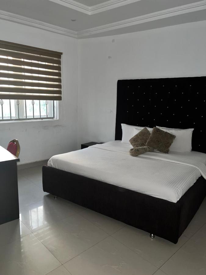 Grand Palazzo Hotel Gwarimpa Abuja Bagian luar foto