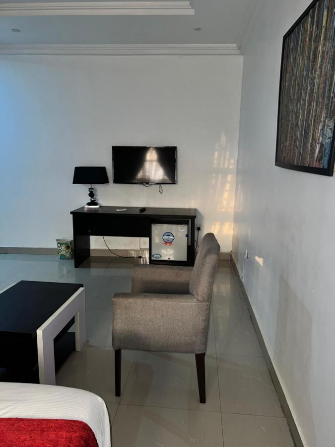 Grand Palazzo Hotel Gwarimpa Abuja Bagian luar foto